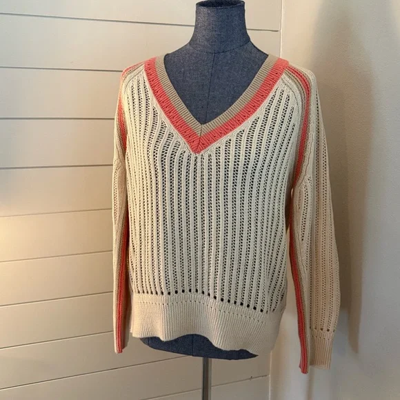 Talbots Tipped V-Neck Sweater Like new - Picture 2 of 8